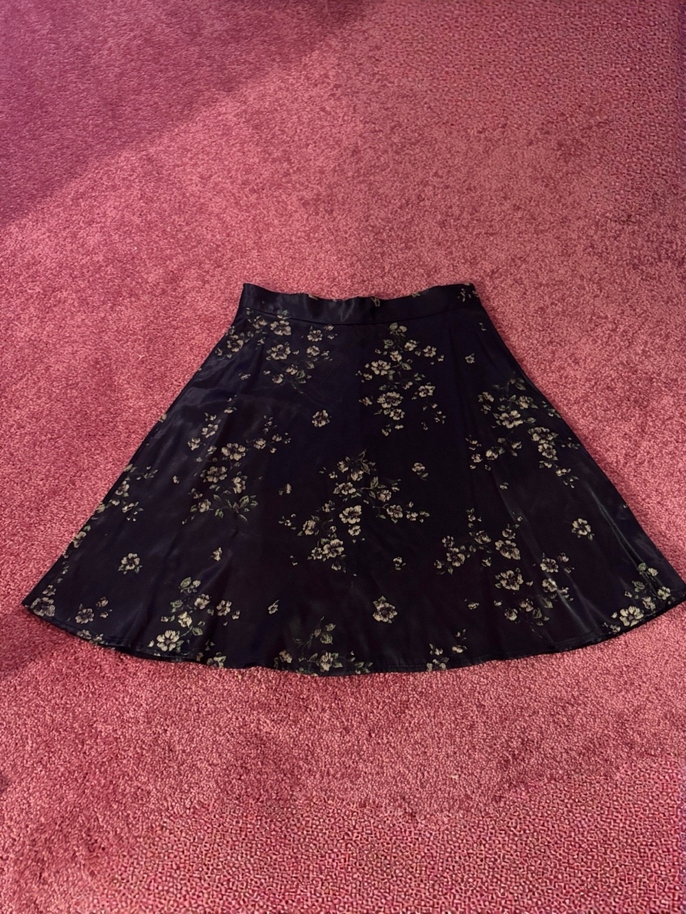 Vintage dark blue/ black Black Floral A-Line Skirt size 7/8
